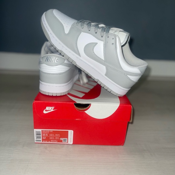 NIKE DUNK “grey fog”